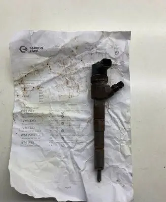 Opel Zafira B Fuel injector 0445110243