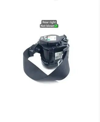 BMW iX Rear seatbelt 7911588