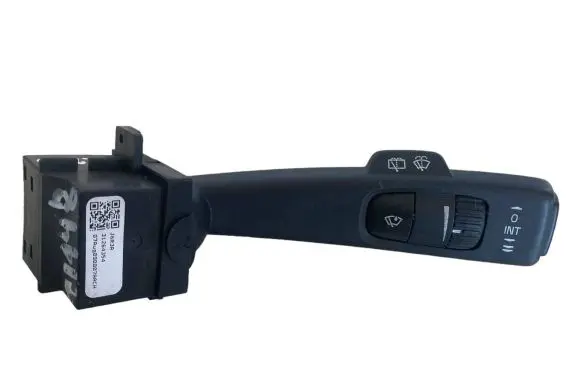 Volvo V70 Wiper control stalk 31264354