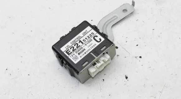 Mazda CX-7 Light module LCM E22151225