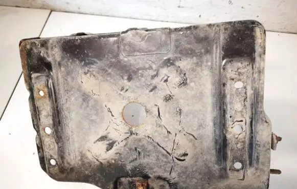 Battery box tray