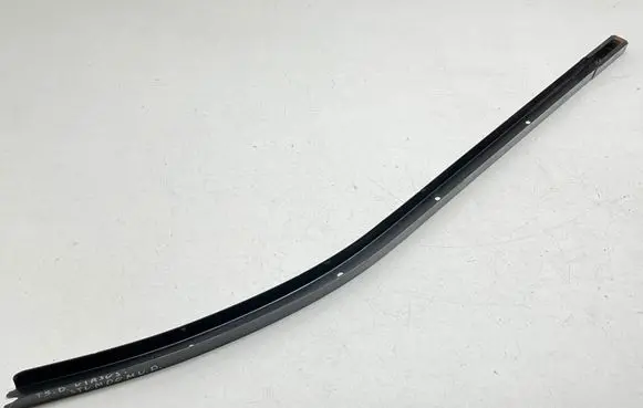 Volkswagen Transporter - Caravelle T5 Sliding door upper top rail 7E0843860A
