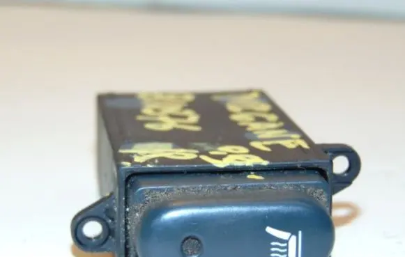 Renault Megane I Seat heating switch 7700841237