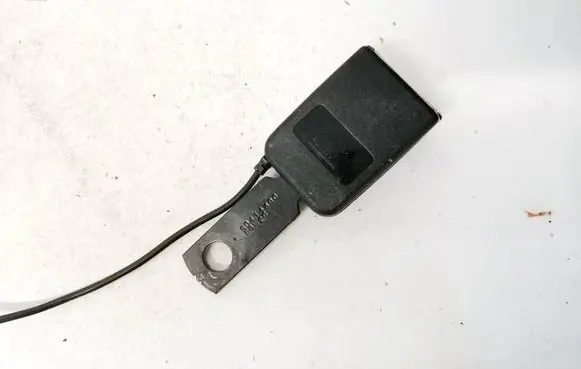 Peugeot 1007 Front seatbelt buckle