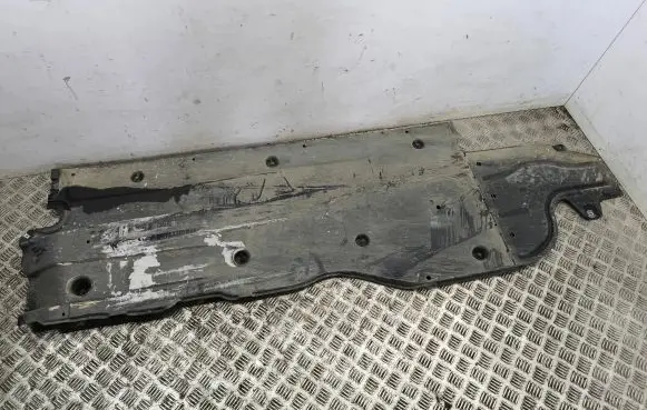 Skoda Octavia Mk4 Side bottom protection 5WA825201E