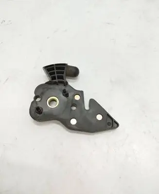Renault Laguna II Seat back rest lock catch 8200001824