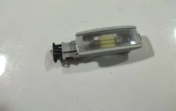 Volkswagen PASSAT B6 Other interior light 1K0947109