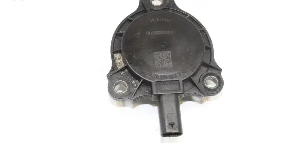 Mercedes-Benz B W246 W242 Camshaft pulley/ VANOS A2761560490