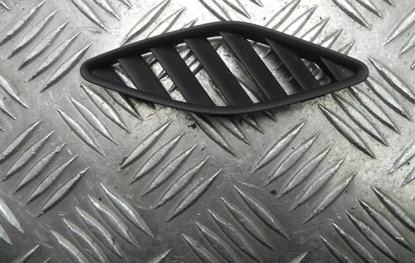 Audi A6 S6 C7 4G Rear air vent grill 4G1819793 T9671