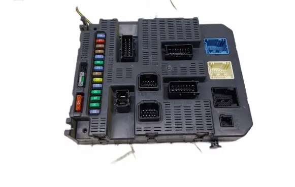 Citroen C3 High voltage junction box 9664532580