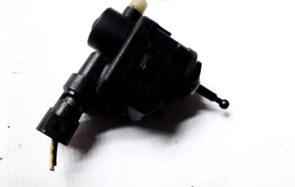 Headlight level adjustment motor