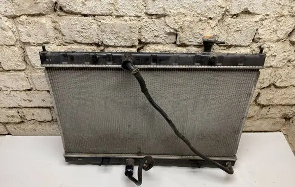 Nissan X-Trail T32 Coolant radiator 214605HA0A