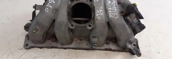 Opel Astra H Intake manifold 55352859