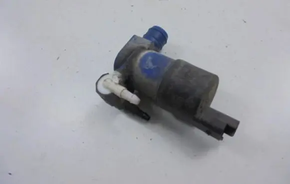 Renault Twingo II Windscreen/windshield washer pump 194414