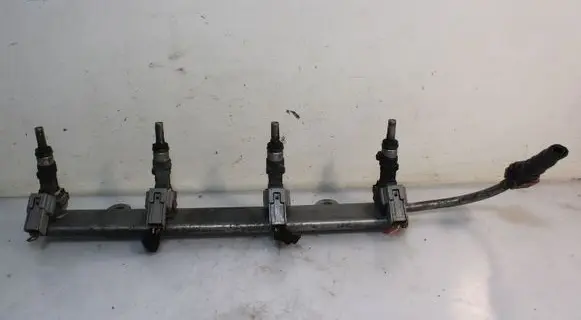 Mitsubishi Lancer X Fuel main line pipe