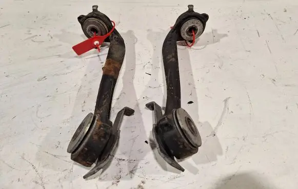 Other front suspension part