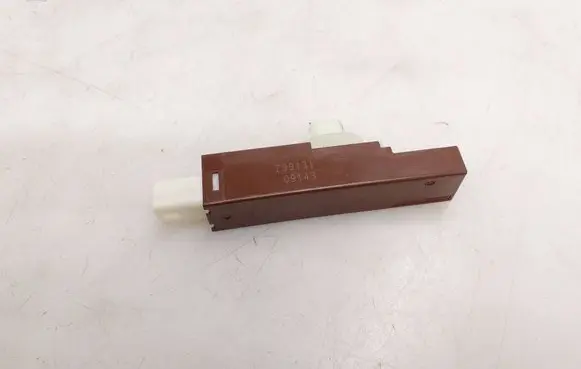 Toyota Camry VIII XV70 Keyless system antenna Z99131 09143