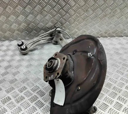 Audi Q7 4M Front wheel hub 4M0407560