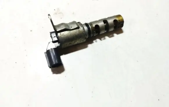 Toyota Auris E180 Camshaft vanos timing valve 30t060 5020h3
