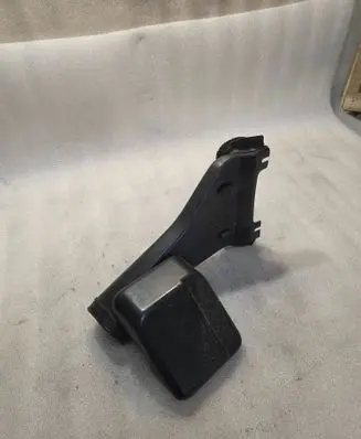 Mitsubishi Galant Air intake duct part MR281083