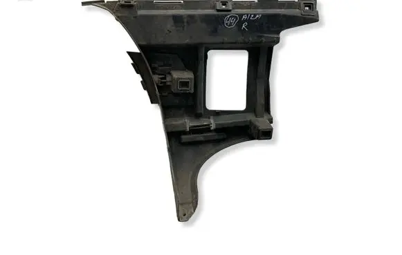 Volvo V70 Rear bumper mounting bracket 8648198