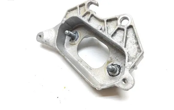 Renault Clio V Gearbox mounting bracket 112536909R