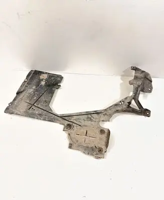 BMW 2 F46 Fuel tank bottom protection 7290808 51757290808