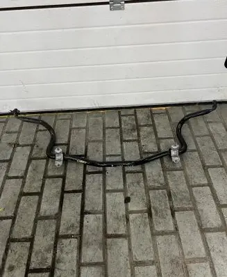 Volvo XC40 Front anti-roll bar/sway bar P32281623 F3943