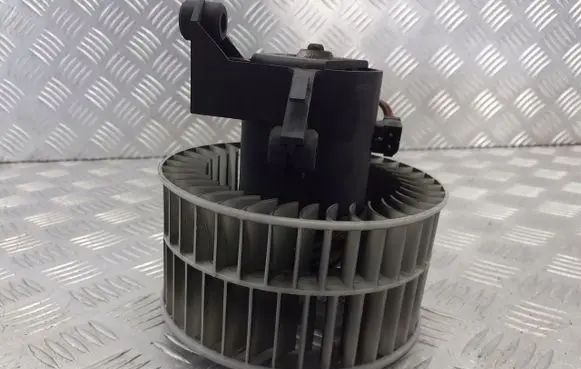 Mercedes-Benz A W168 Front door blower motor 1465.60014