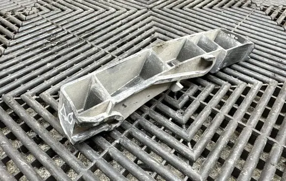 Porsche Panamera (970) Front bumper mounting bracket 97050553600