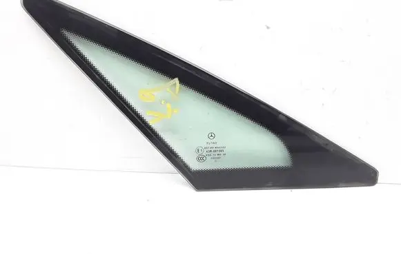 Mercedes-Benz E C207 W207 Rear side window 