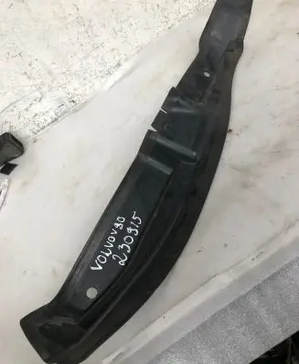 Volvo S90, V90 Fender end trim 31688206
