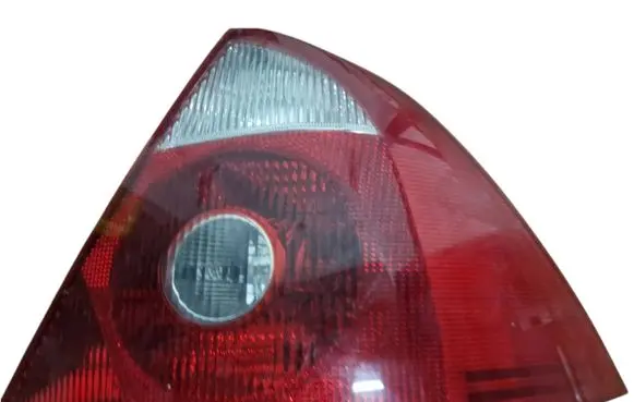 Ford Mondeo MK II Rear/tail lights 1S7113404A 0374D 6S7113404A