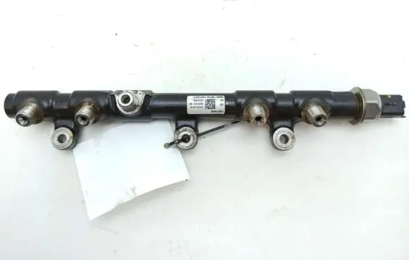 Renault Master III Fuel main line pipe 175217543R 28389853