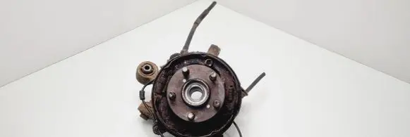 Subaru Forester SH Rear wheel hub spindle/knuckle 