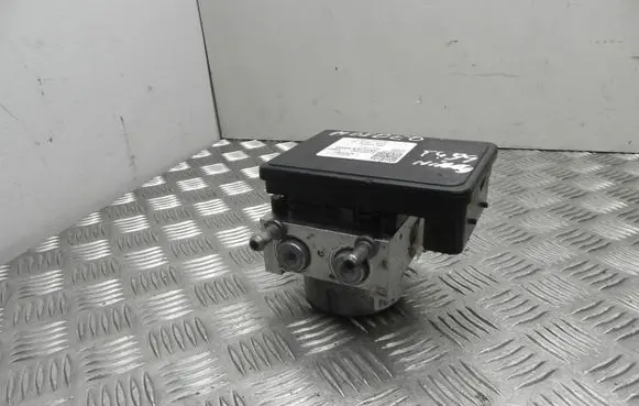 Ford Mondeo MK V ABS Pump GG982C219AD VD19401