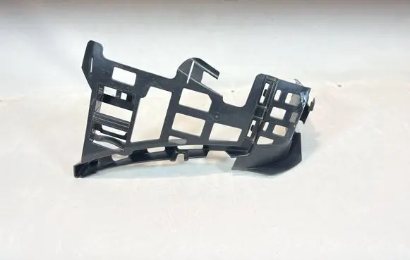 Mercedes-Benz GLA W156 X156 Rear bumper mounting bracket A1568851114