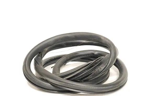 Volvo V40 Front door rubber seal