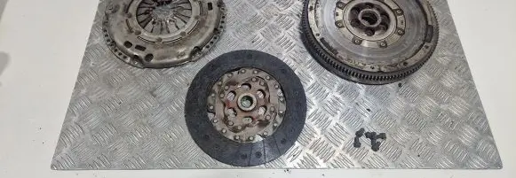 Volkswagen Golf V Clutch set kit