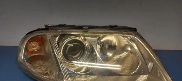 Volkswagen PASSAT B5.5 Headlight/headlamp 15442800