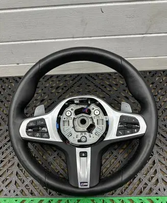 BMW 4 G22 G23 G24 G26 Steering wheel
