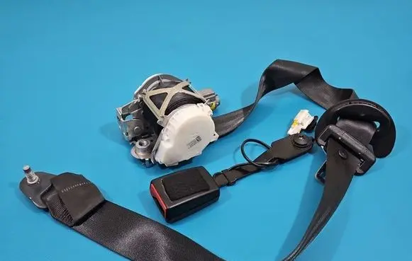 Citroen C3 Front seatbelt 34019804 IMPRK1529594