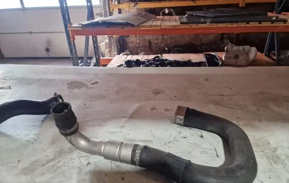 Buick Encore I Intercooler hose/pipe