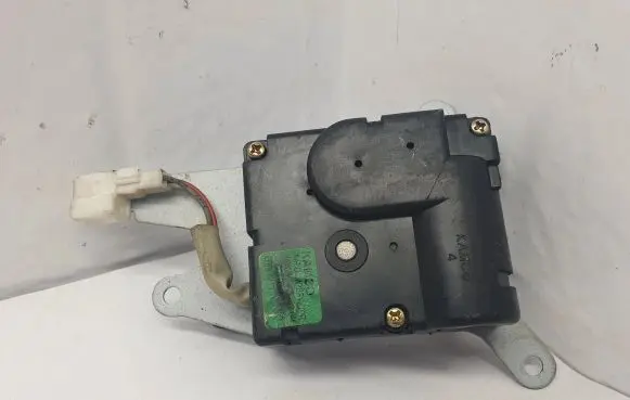 KIA Sorento Intake manifold valve actuator/motor F00S4C2044
