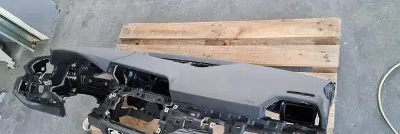 Audi Q3 F3 Dashboard 83B858041