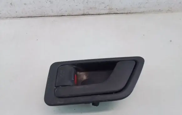 Hyundai Getz Front door interior handle