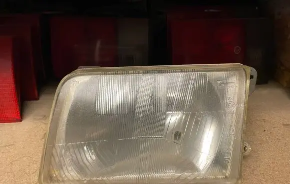 Ford Transit Headlight/headlamp