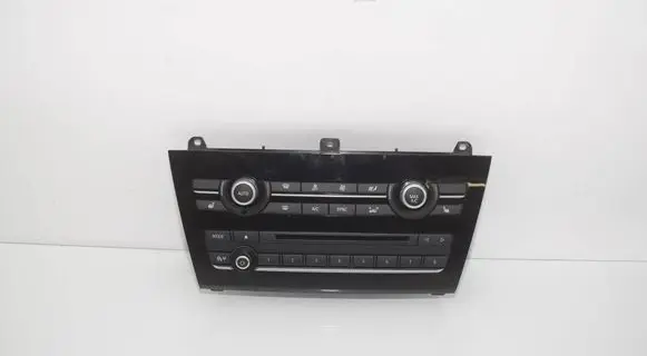BMW X3 F25 Climate control unit 6821431 64116821431 6833313