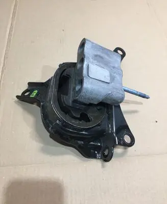 Toyota C-HR I Engine mount vacuum valve 