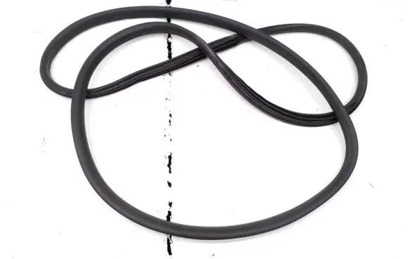 Volkswagen Amarok Front door rubber seal 2H0837911B